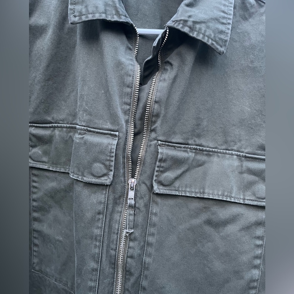 H&M ⭐️Army green denim jacket - Picture 2 of 6